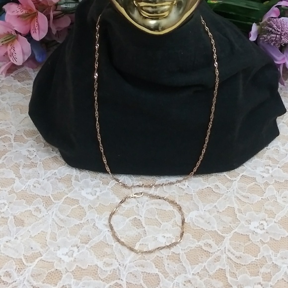 NWOB Gold Necklace and Bracelet Set - Picture 2 of 4